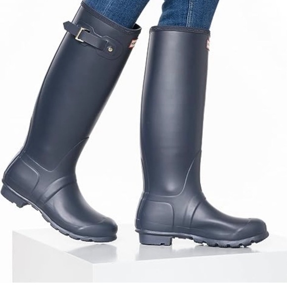 Hunter Original Tall Rainboot in Matte Black Size 10 - Picture 11 of 12